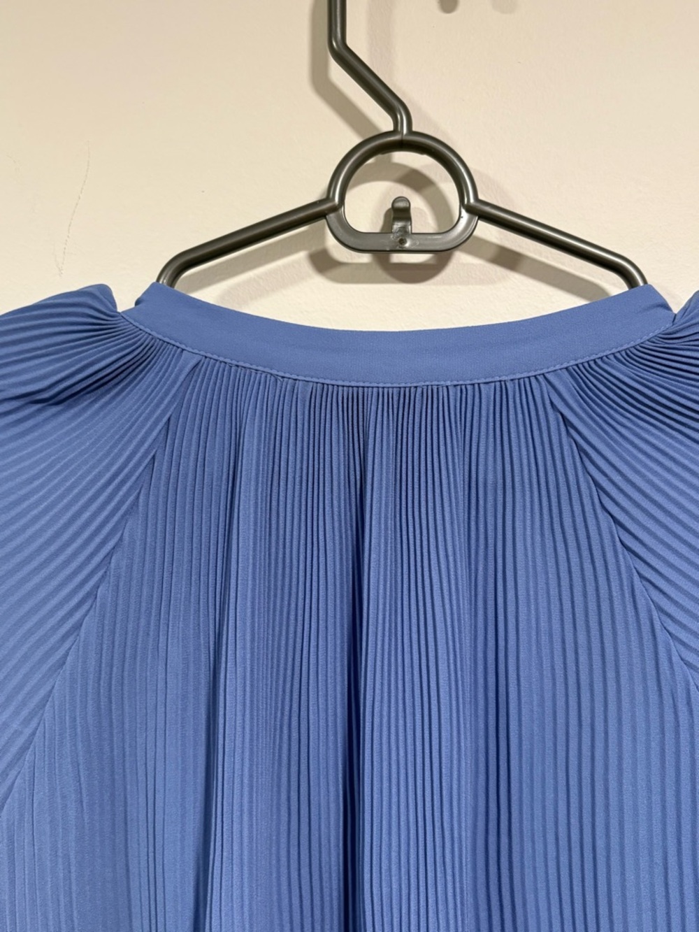 Lauren Ralph Lauren Sky Blue Pleated Button-Front Blouse - Picture 7 of 8